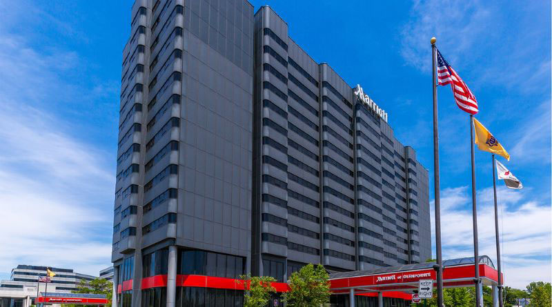 glenpointe-marriott-exterior